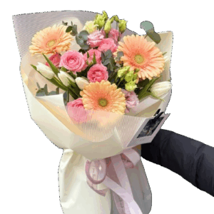 Encantador Ramo Primaveral ( Flores de Temporada)